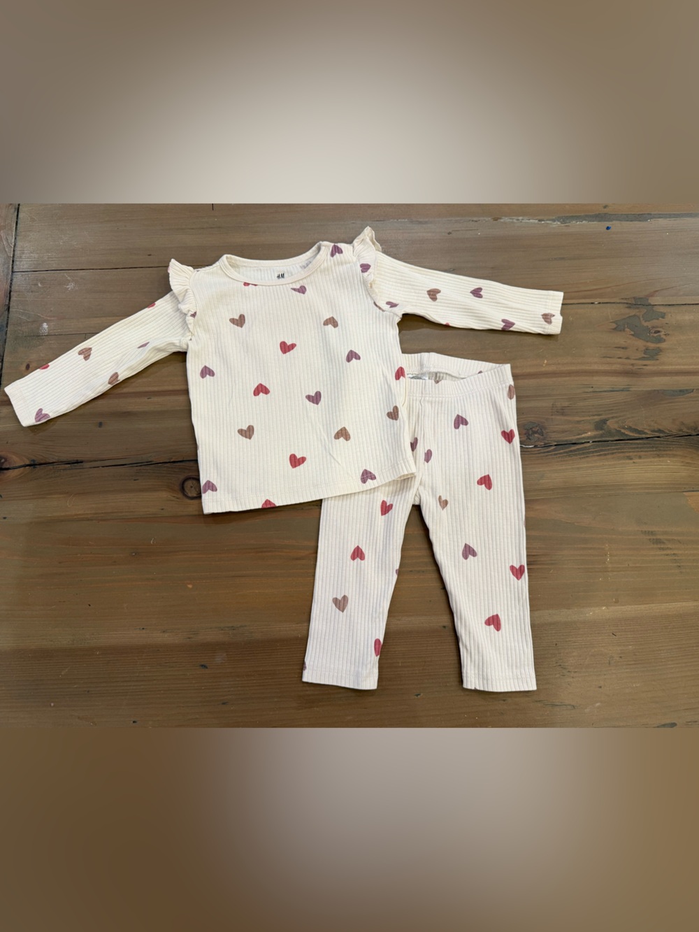 H&M Cream Ribbed Baby Pajama Top with Subtle Pink Accent